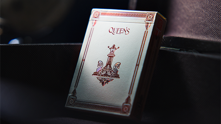 PLAYING CARDS--QUEENS