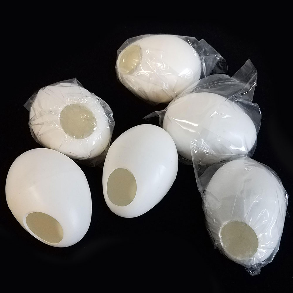 EGG--PLASTIC, WITH HOLE
